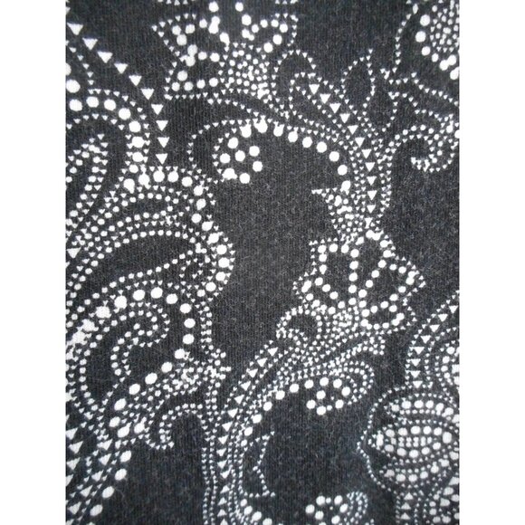 Catherines Sz 3x  26/28 W Black White abstract floral Print knit shirt 3/4 sleev - Picture 3 of 6